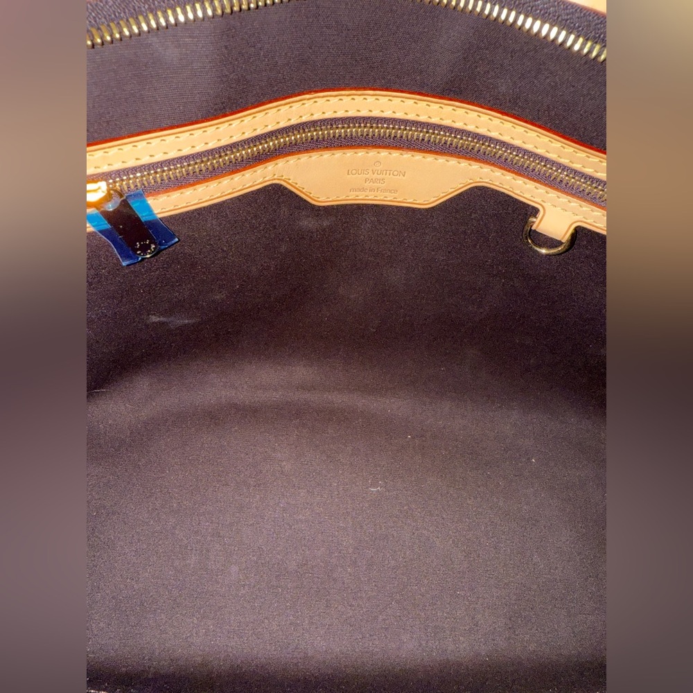 Louis Vuitton Brea MM Monogram Vernis Patent Leather Satchel | Amarante - Picture 7 of 9
